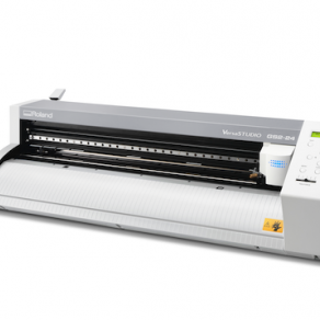 Roland GS2-24 - cutter for self adhesive vinyl and flex.
