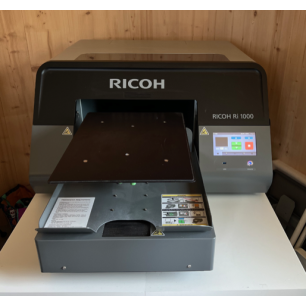 Kit avec Ricoh RI 1000 DTG + Schulze Pretreatmaker IV + Schulze Heat Press DTG 40 x 50 / OCCASION Kit avec Ricoh RI 1000 DTG + Schulze Pretreatmaker IV + Schulze Heat Press DTG 40 x 50 / OCCASION