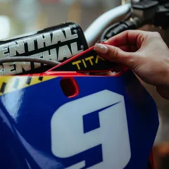 TITAN FLOW - TFW-100 - Ultra Tack Satin White Polymeric Vinyl Easy Application