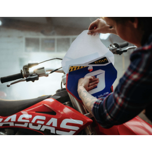 TITAN LAM 300 MATT - 300μm matt polymer lamina TITAN LAM 300 MATT - 300μm matt polymer lamina