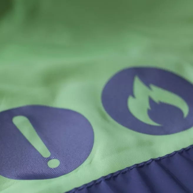 Chemica Reflex 495 - reflective and flame-retardant film